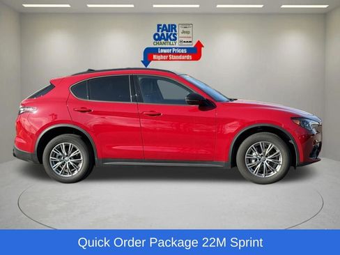 Used 2024 Alfa Romeo Stelvio Sprint AWD/4WD image 4