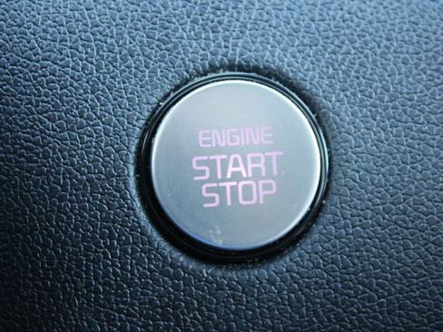 Certified 2023 Kia Sorento S image 32