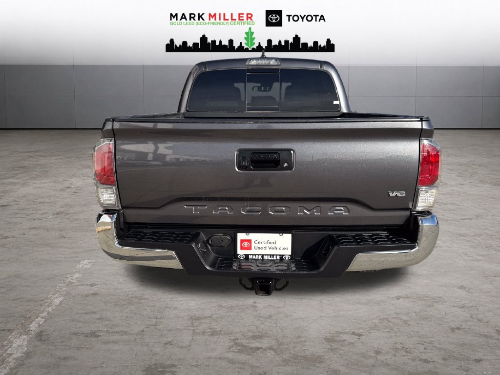 Certified 2022 Toyota Tacoma TRD Off-Road AWD/4WD image 4