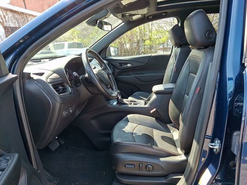 Used 2022 Chevrolet Equinox RS w/ RS Leather Package image 14