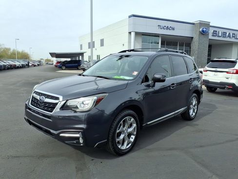 Used 2017 Subaru Forester 2.5i Touring image 9