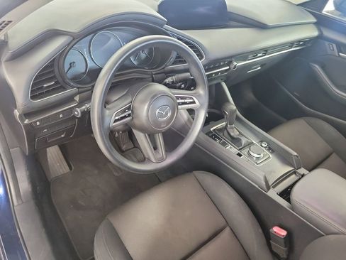 Used 2021 MAZDA MAZDA3 s FWD image 11