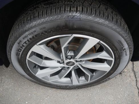 Certified 2023 Audi Q5 2.0T Premium w/ Convenience Package image 13