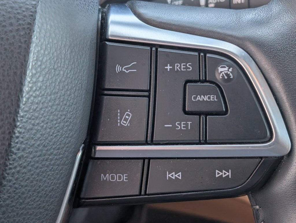 Certified 2020 Toyota Highlander Platinum AWD/4WD image 20