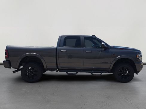 Used 2020 RAM 2500 Laramie w/ Night Edition AWD/4WD image 6