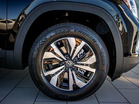 New 2026 Volkswagen Atlas SE image 19