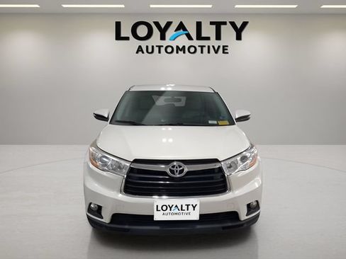 Used 2014 Toyota Highlander Plus AWD/4WD image 8