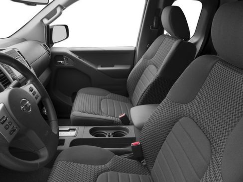 Used 2016 Nissan Frontier SV AWD/4WD image 12