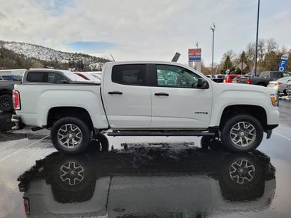 Used 2022 GMC Canyon AT4 w/ Trailering Package