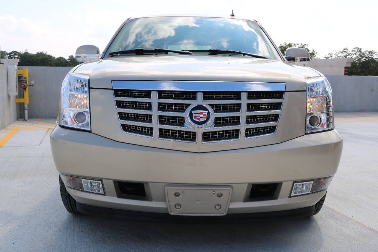 Used 2007 Cadillac Escalade AWD image 38