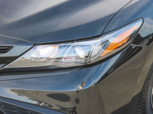 Certified 2023 Toyota Camry SE image 5