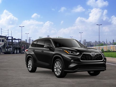 New 2026 Toyota Highlander Limited image 15