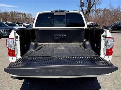 Used 2024 Nissan Titan SV w/ Accessory Utility Package AWD/4WD image 33