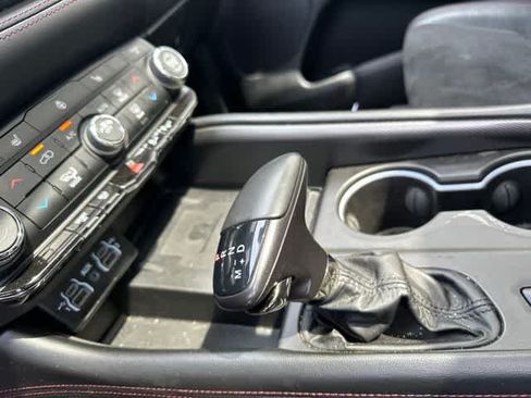Used 2022 Dodge Durango R/T w/ Blacktop Package AWD/4WD image 10