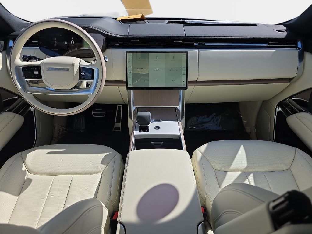 New 2026 Land Rover Range Rover SE AWD/4WD image 9