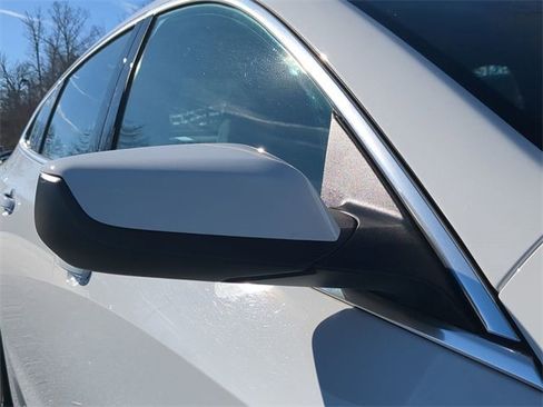 Used 2023 Chevrolet Malibu LT image 11