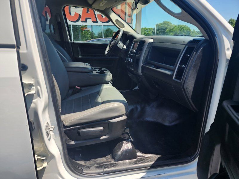 Used 2017 RAM 1500 Tradesman RWD image 6