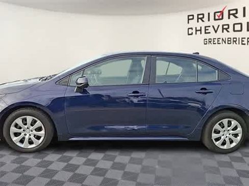 Used 2024 Toyota Corolla LE image 5