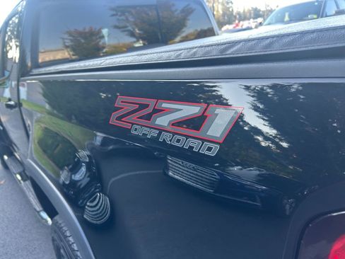 Used 2021 Chevrolet Colorado Z71 image 32