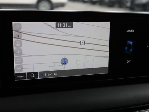 Used 2024 Hyundai Palisade Limited image 18