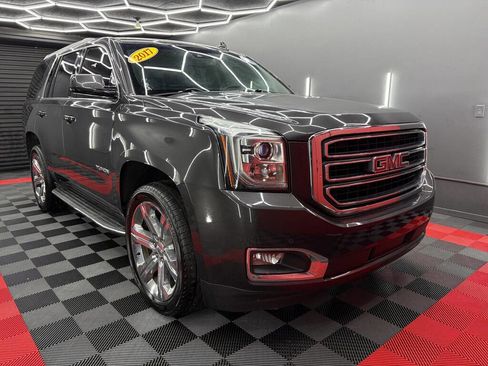 Used 2017 GMC Yukon SLE w/ HD Trailering Package image 3
