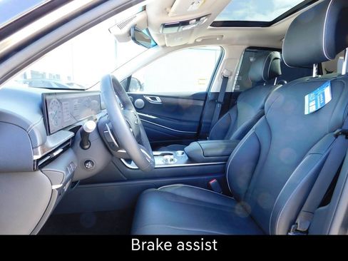 Used 2025 Genesis GV80 3.5T Advanced image 14