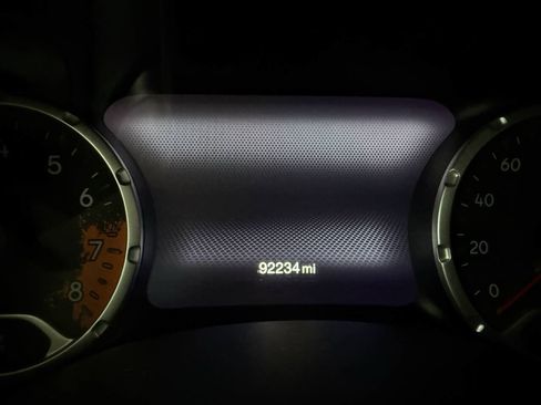 Used 2016 Jeep Renegade Trailhawk AWD/4WD image 13