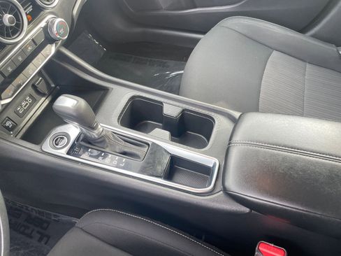 Used 2024 Nissan Sentra SV image 41