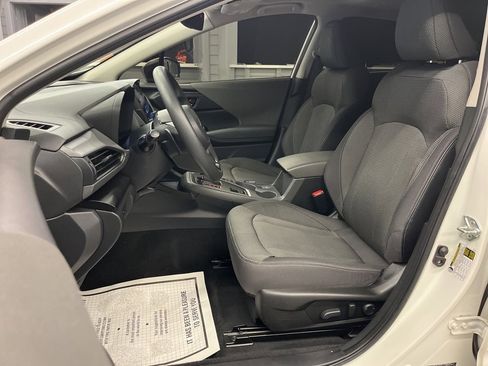 Certified 2024 Subaru Crosstrek 2.0i Premium image 12