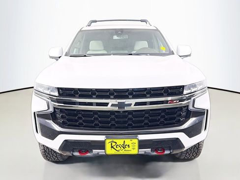 Used 2021 Chevrolet Tahoe Z71 w/ Z71 Signature Package AWD/4WD image 2