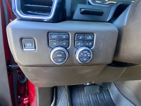 Used 2024 GMC Sierra 1500 Denali AWD/4WD image 12