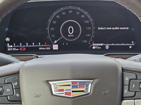 Used 2023 Cadillac Escalade ESV Sport w/ LPO, ONYX Package AWD/4WD image 33