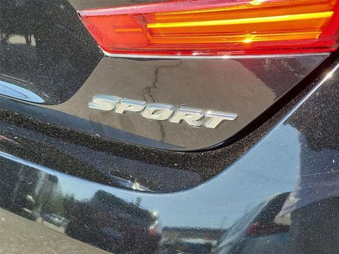 Used 2019 Honda Accord Sport image 22
