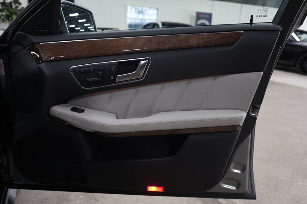 Used 2013 Mercedes-Benz E 350 Sedan image 26