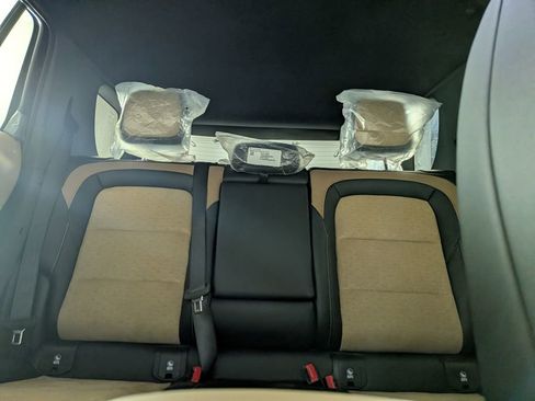 New 2026 Chevrolet Equinox ACTIV w/ Convenience Package III image 27