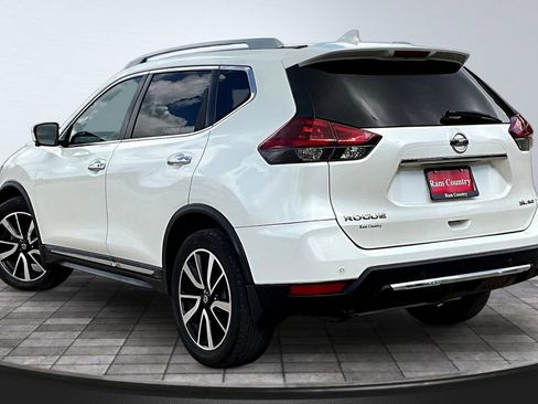 Used 2020 Nissan Rogue SL w/ Premium Package AWD/4WD image 5
