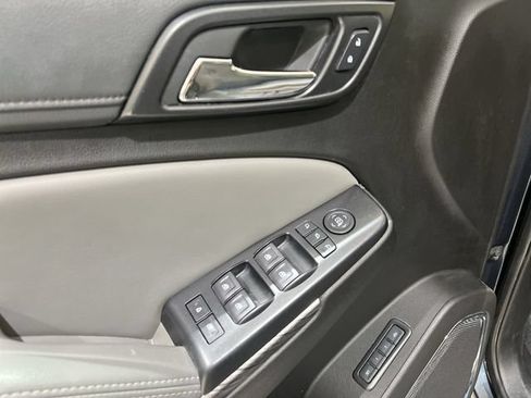 Used 2019 Chevrolet Tahoe LT AWD/4WD image 23
