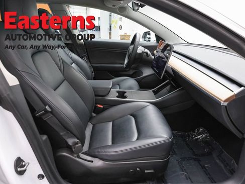 Used 2020 Tesla Model 3 Long Range AWD/4WD image 17