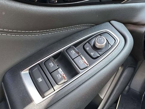 Used 2024 Subaru Outback Limited image 32