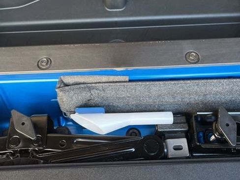 Used 2024 Ford Bronco Wildtrak image 41