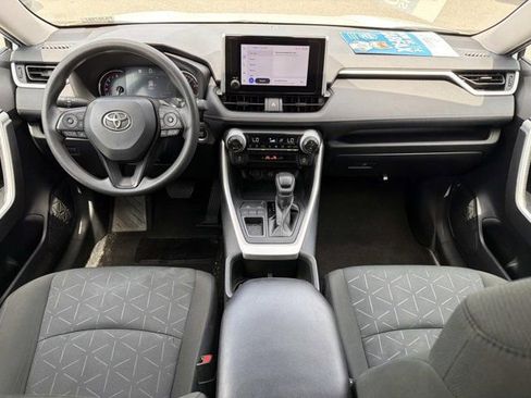 Certified 2024 Toyota RAV4 XLE FWD image 21
