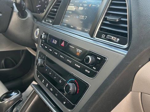 Used 2017 Hyundai Sonata Sport w/ Value Edition Package 02 image 52
