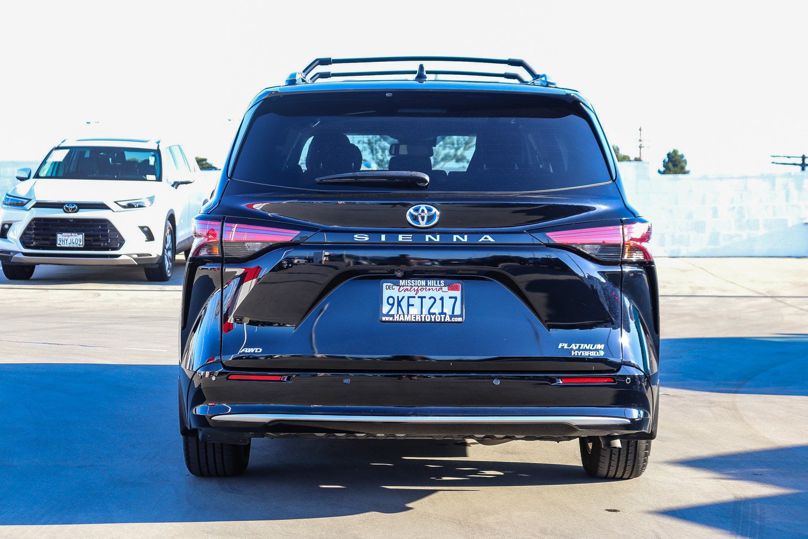 Certified 2024 Toyota Sienna Platinum AWD/4WD image 6