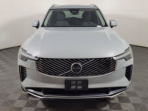 Used 2025 Volvo XC90 B6 Plus AWD/4WD image 2