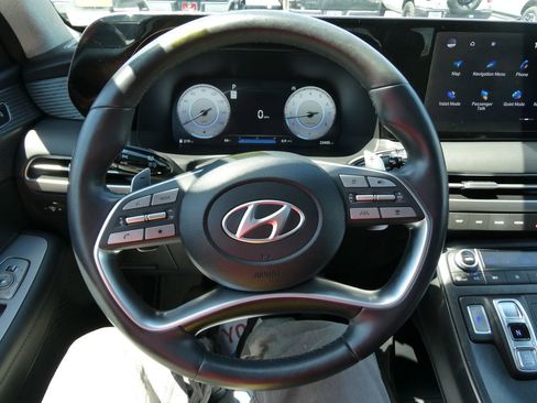 Used 2023 Hyundai Palisade Limited AWD/4WD image 39
