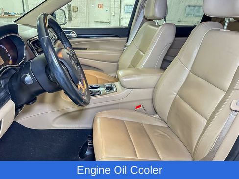 Used 2020 Jeep Grand Cherokee Limited w/ Premium Lighting Group AWD/4WD image 9