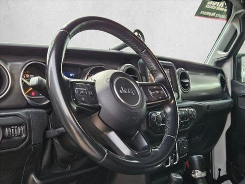 Used 2021 Jeep Wrangler Unlimited Sport AWD/4WD image 6