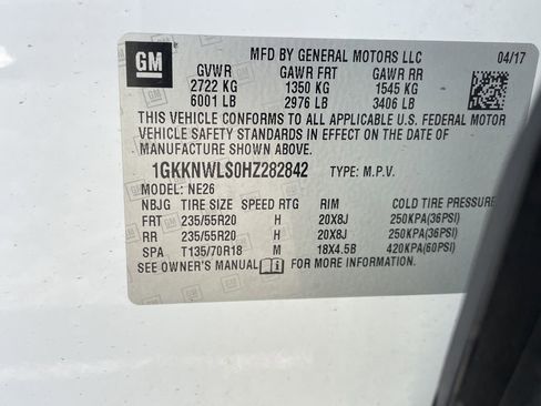 Used 2017 GMC Acadia SLT image 43