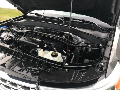 Used 2020 Ford Explorer Limited w/ Class III Trailer Tow Package image 66