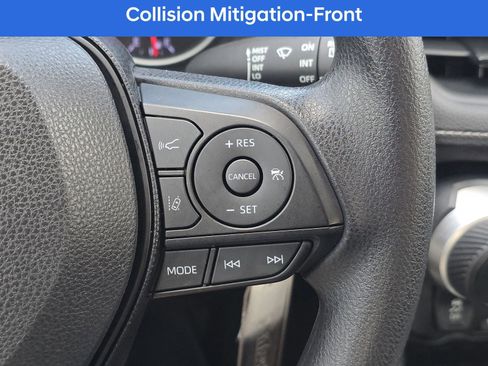 Used 2019 Toyota RAV4 LE image 26